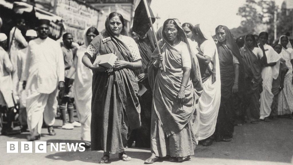 Forgotten photos reveal women who powered India's freedom struggle