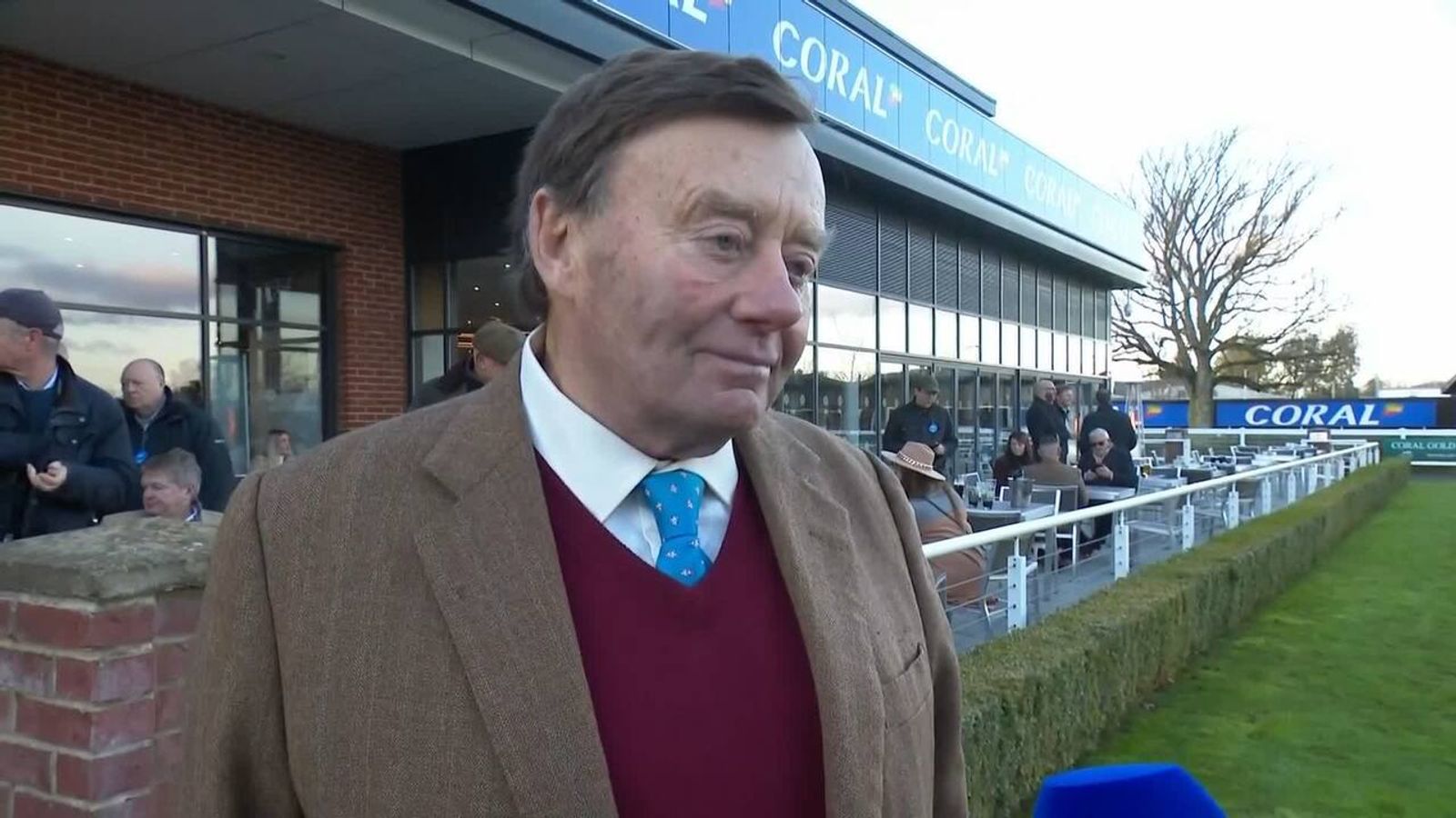 Nicky Henderson reacts to Constitution Hill's fall in the Fighting Fifth