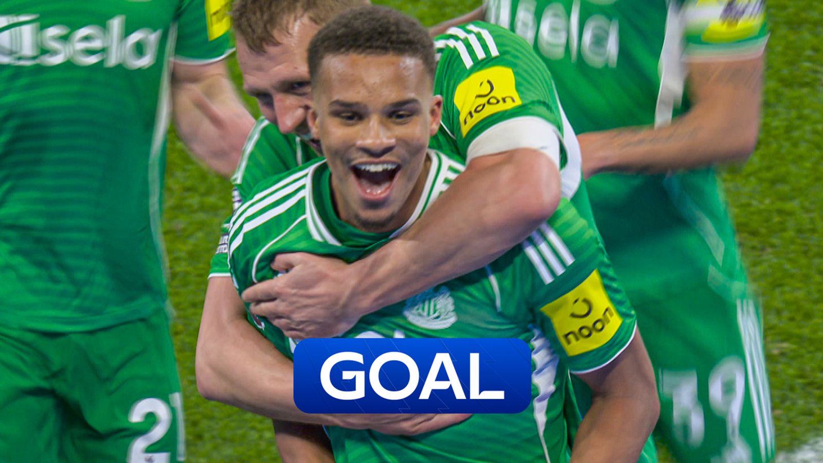 Newcastle running riot! Thiaw scores his second and Magpies' FOURTH!