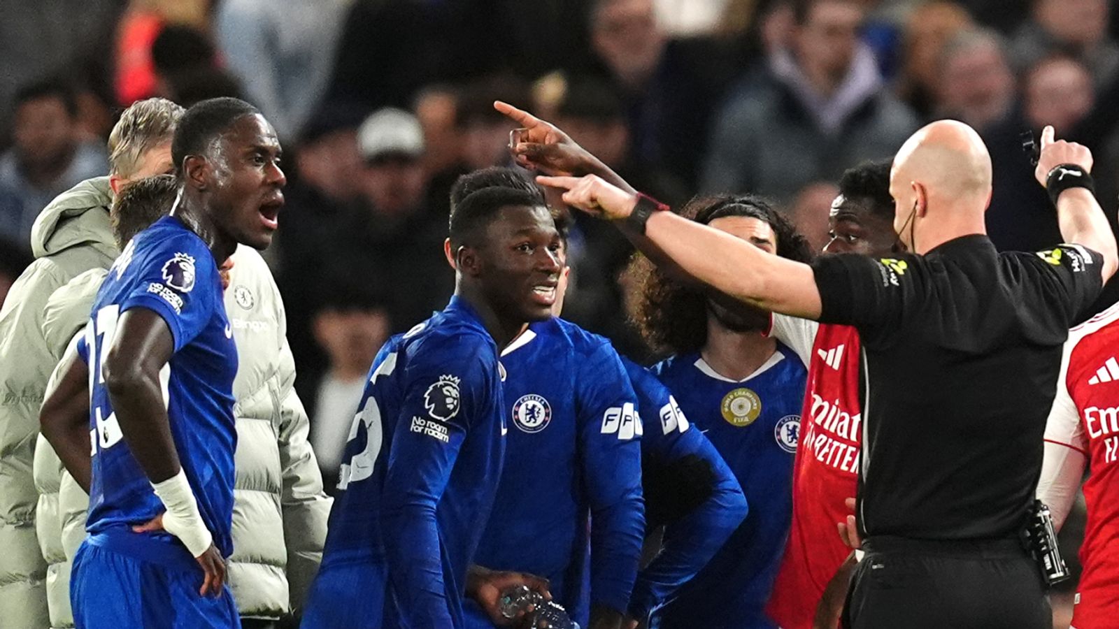 Carra: Caicedo let Rice comparisons affect him